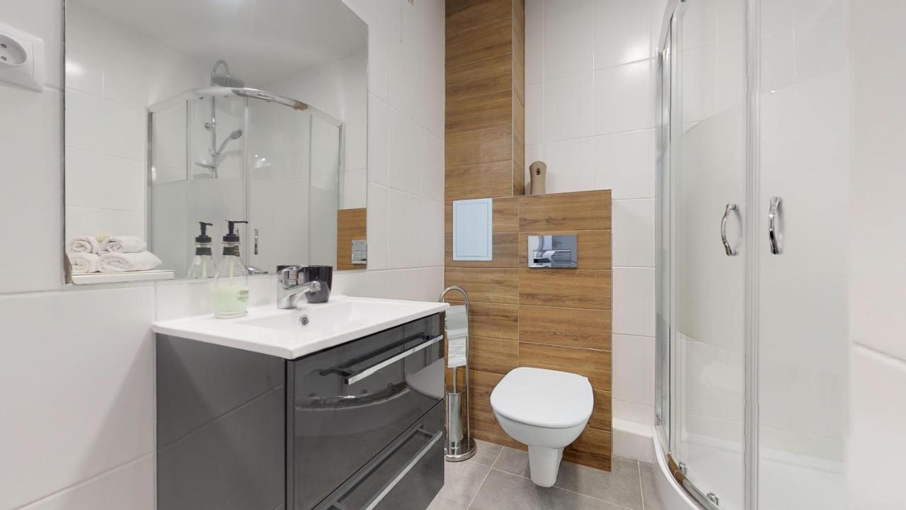 Apartament Swidnicka วรอตซวาฟ ภายนอก รูปภาพ
